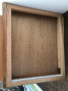 Image of cracked cupboard support